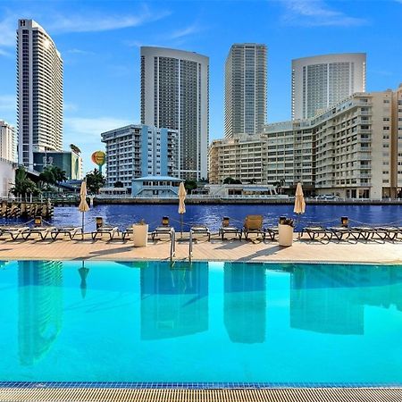 Mvr Apartments At Beachwalk Resort Галландейл-Біч Екстер'єр фото